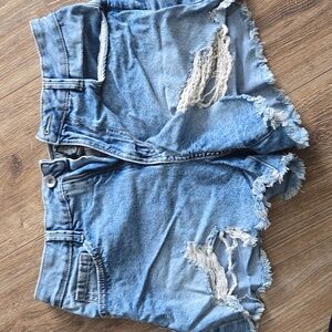 Rewash distressed jean shorts